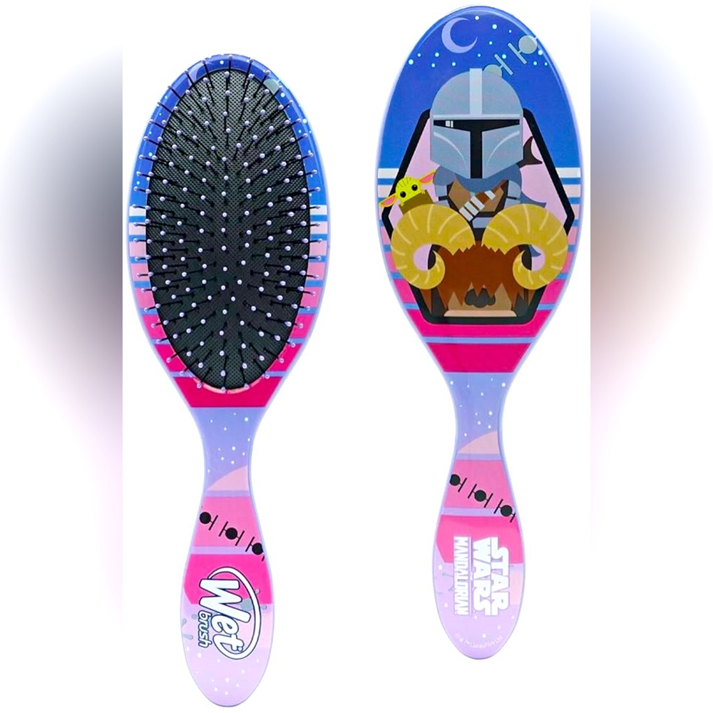 Wet Brush Mandalorian Detangler- Mando